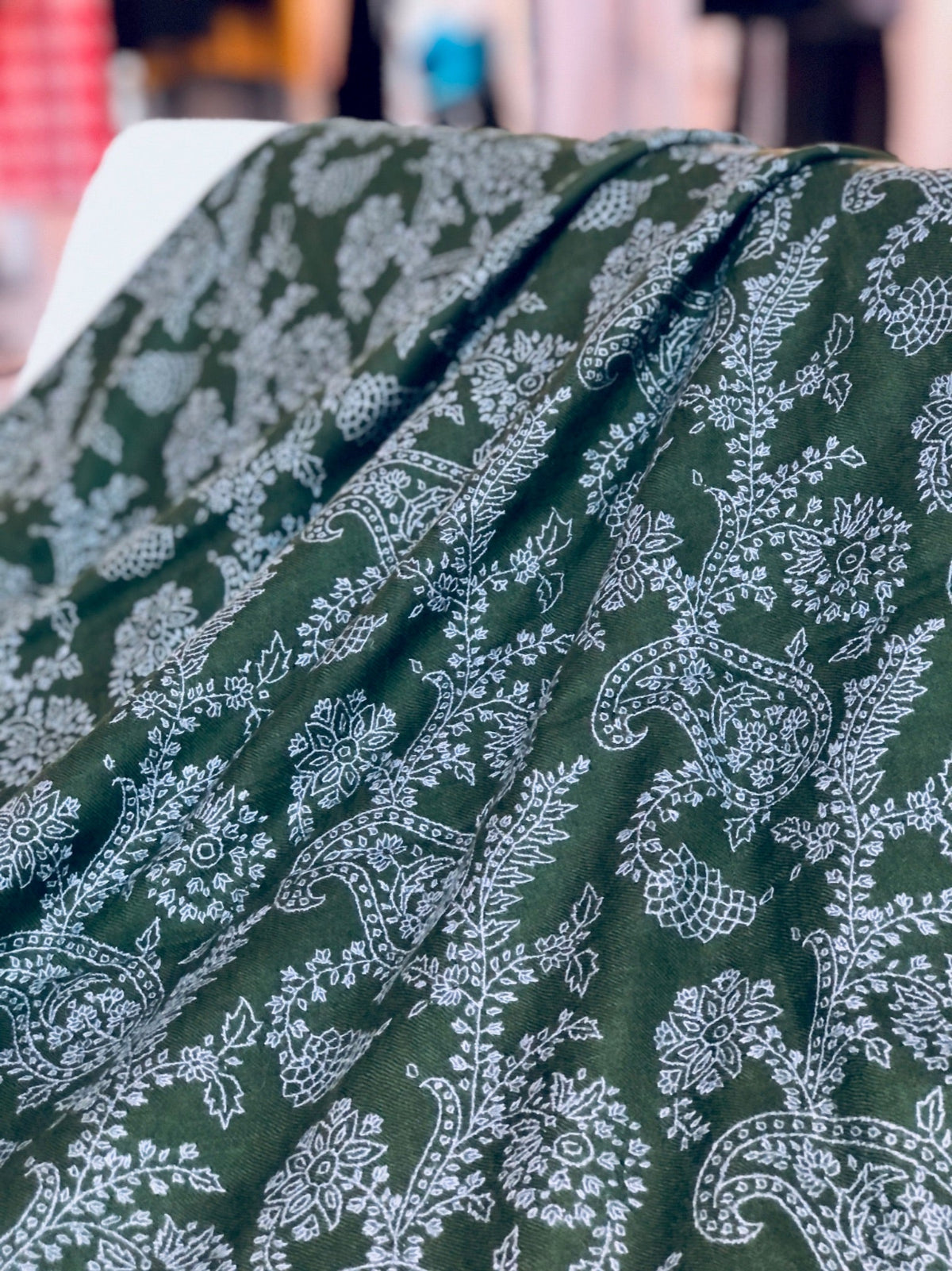 Emerald Green Paisley Embroidery Pashmina Shawl Image 6