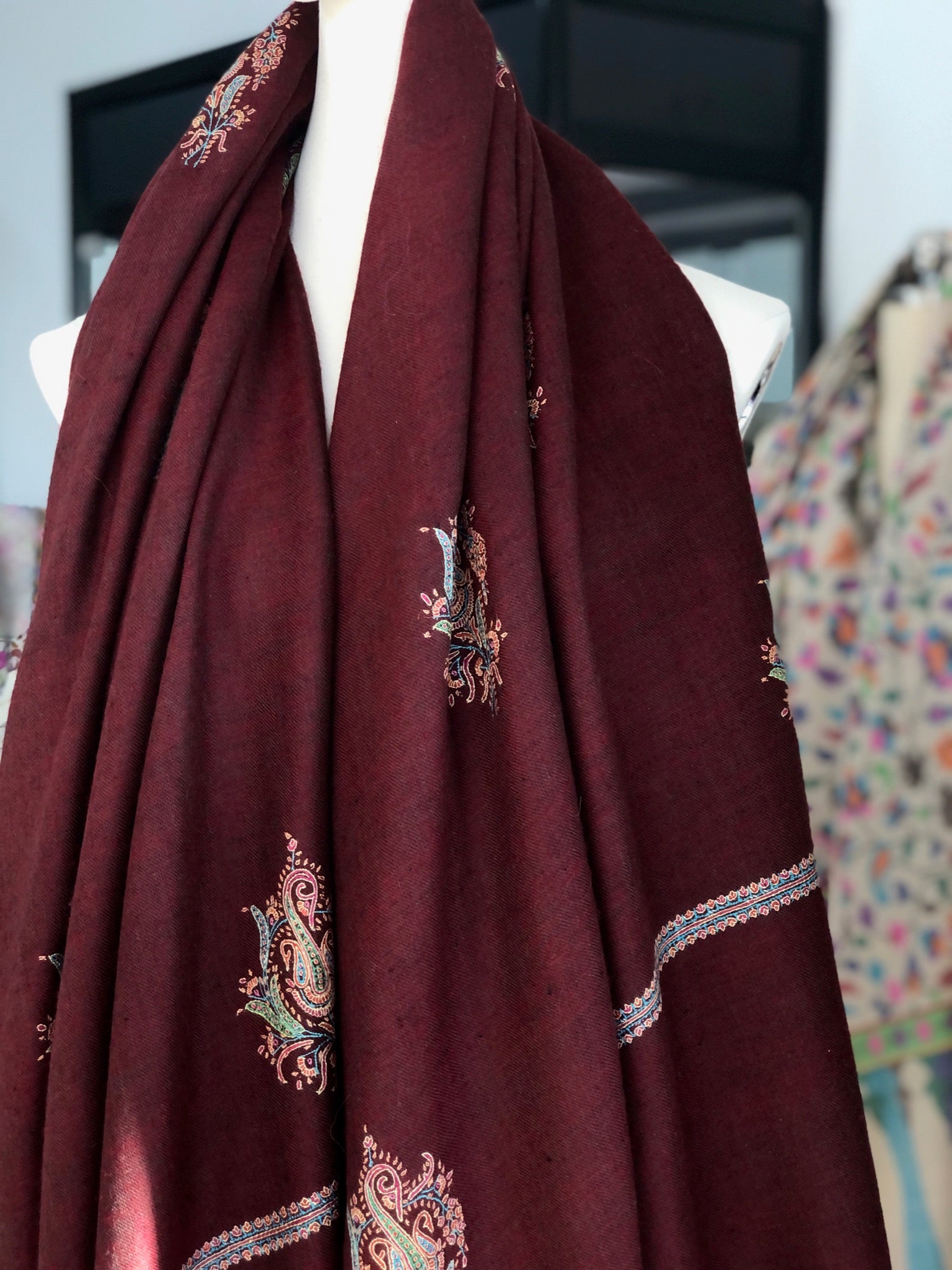 Dual Shade Butidar Embroidery Pashmina Shawl, Dark Brown and Maroon