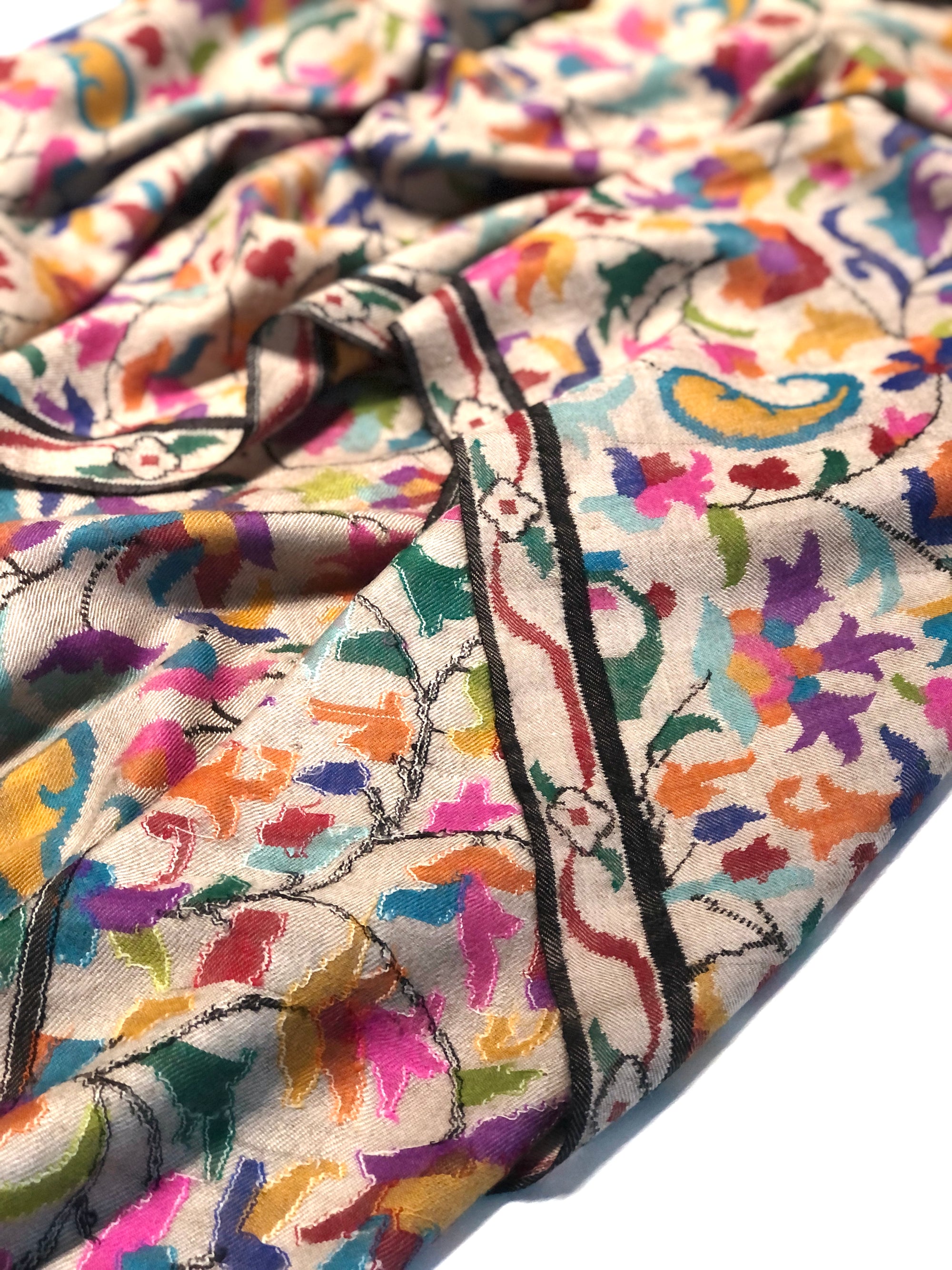 3 Yard Offwhite Floral Design Kani Pashmina Shawl