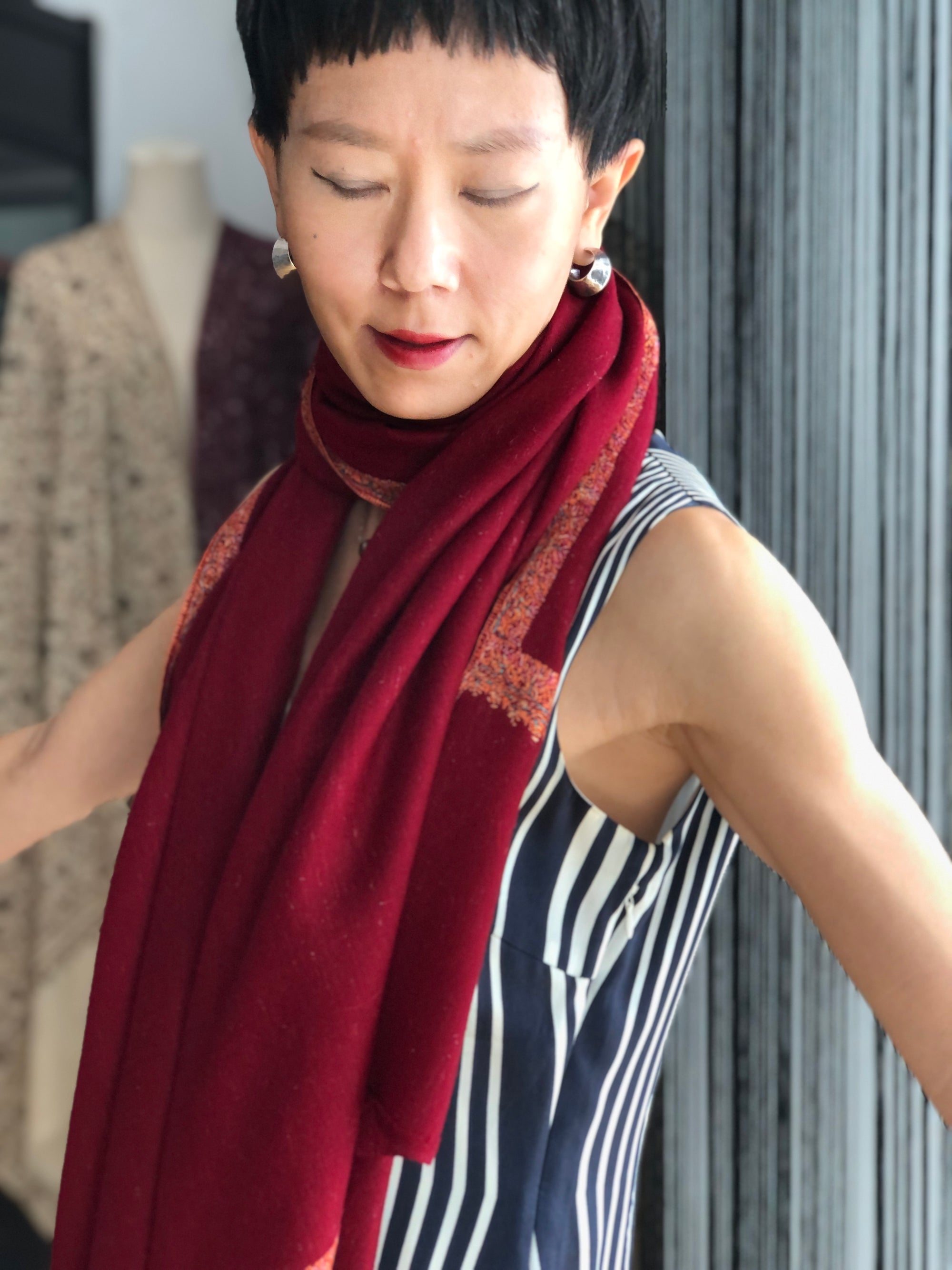 Vintage Maroon Hashia Embroidery Pashmina Shawl