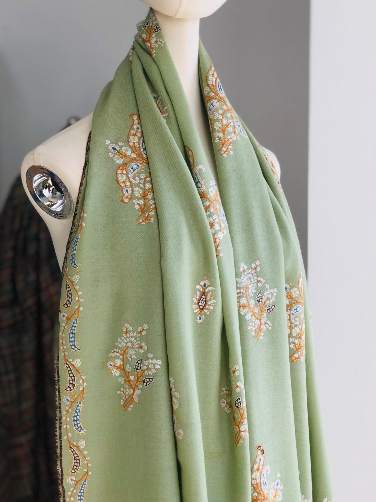 Pea Green Floral Butidar Embroidery Pashmina Shawl