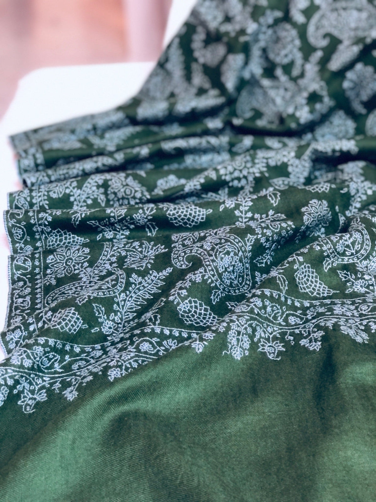 Emerald Green Paisley Embroidery Pashmina Shawl Image 5