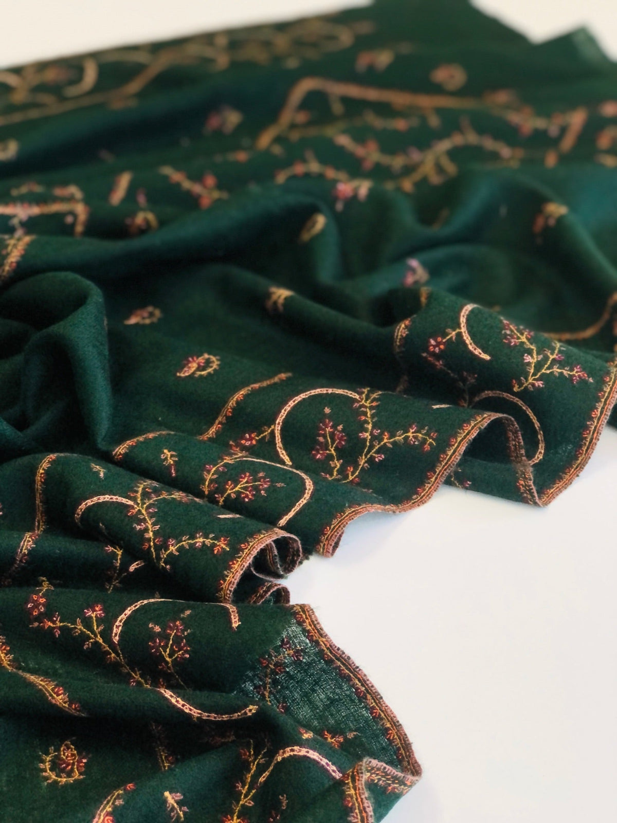 Vintage Emerald Green Jalidar Embroidery Pashmina Shawl 5