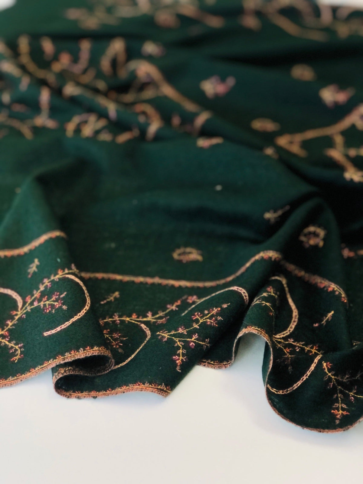 Vintage Emerald Green Jalidar Embroidery Pashmina Shawl 3