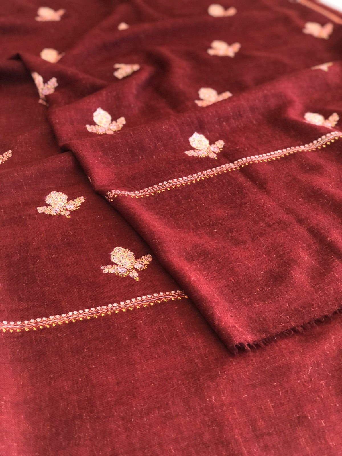 Cherry Floral Butidar Silk Embroidery Pashmina Shawl 5