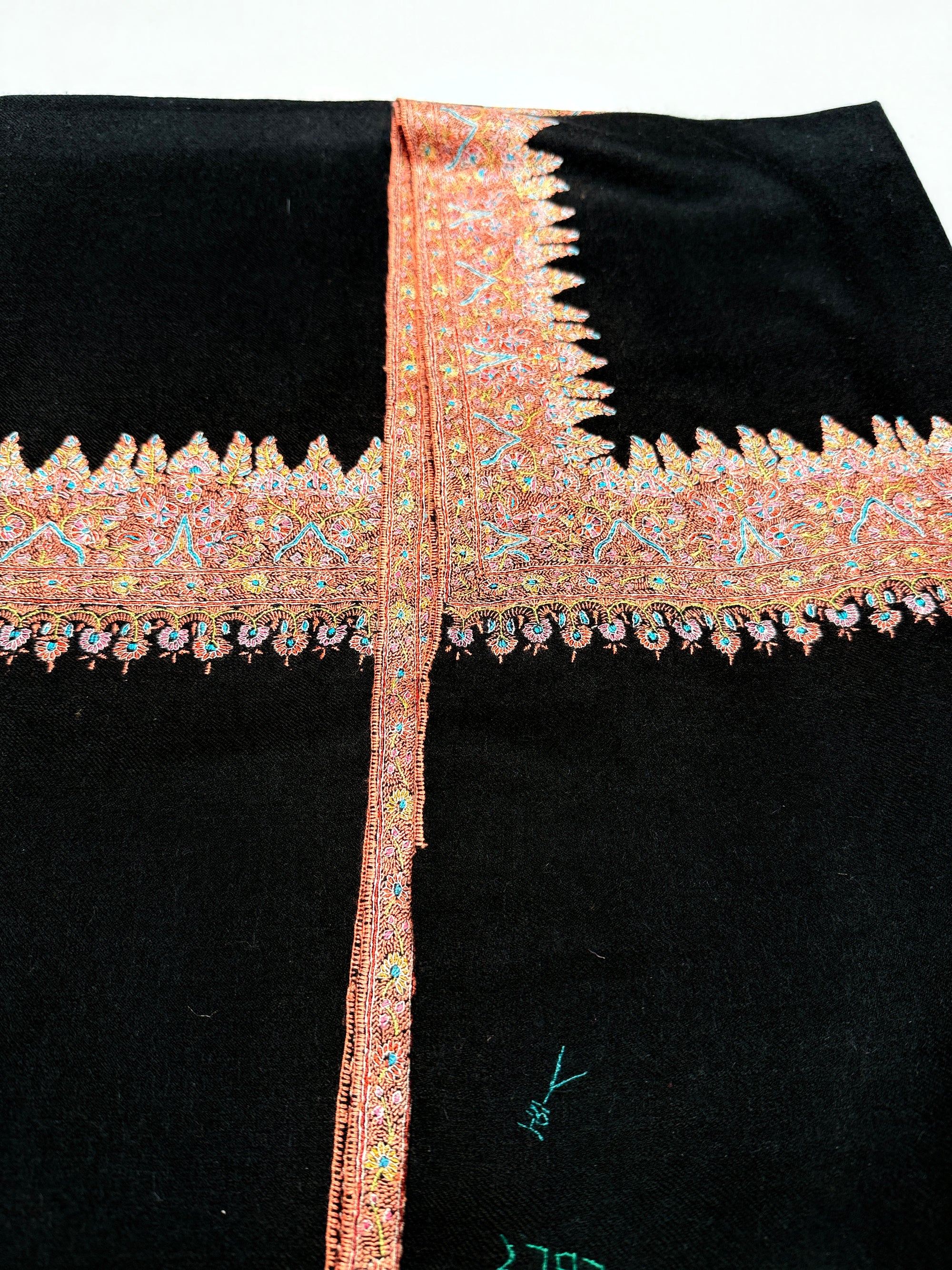 Vintage Black Floral Embroidery Pashmina Shawl