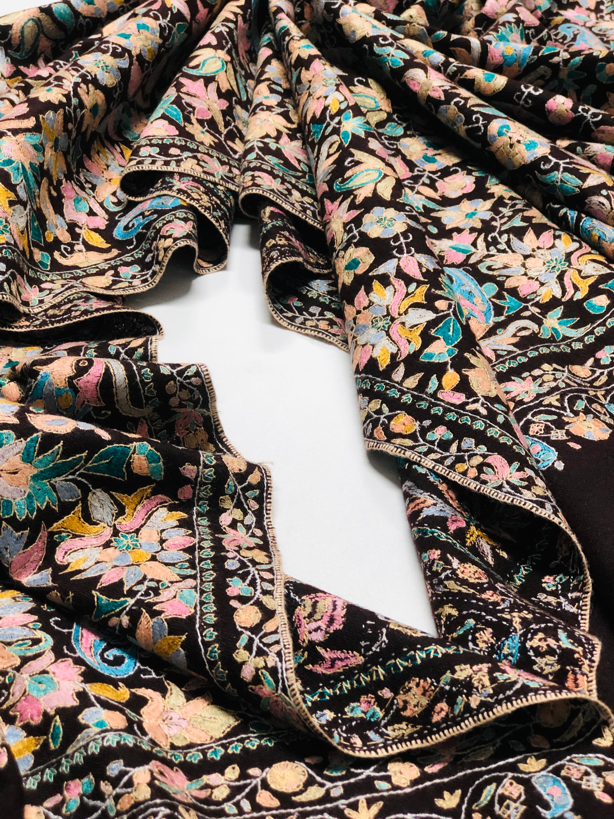 Chestnut Sozni Jamawar Embroidery Pashmina Shawl