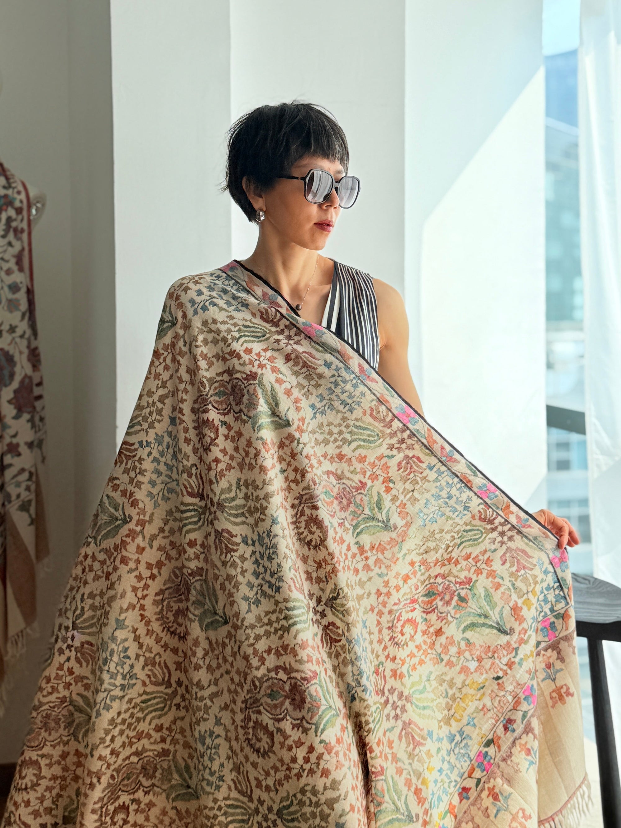 2.5 Yard Beige Antique Design Kani Pashmina Shawl