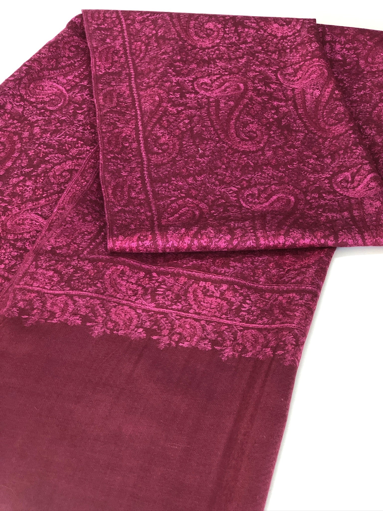 Magenta Paisley Design Silk Jamawar Embroidery Pashmina Shawl