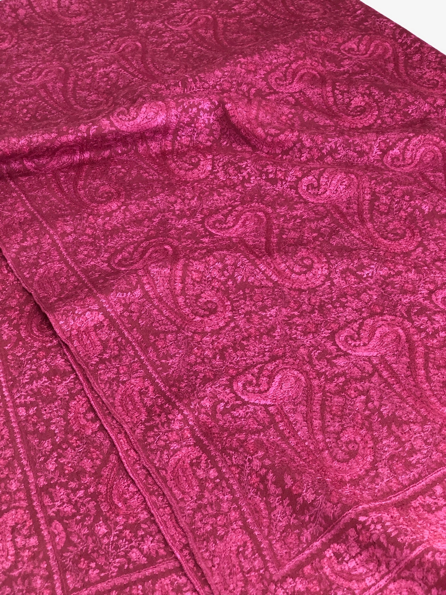 Magenta Paisley Design Silk Jamawar Embroidery Pashmina Shawl