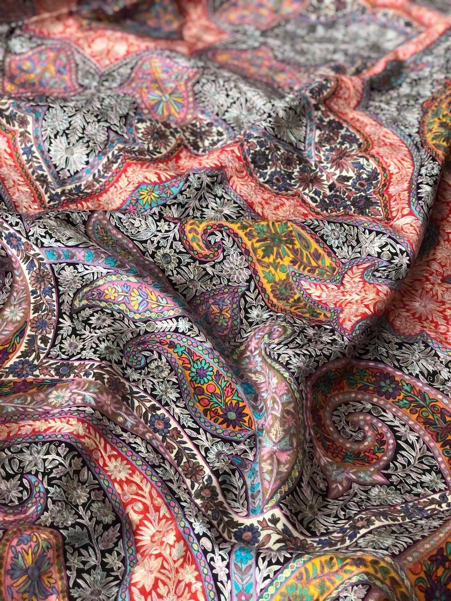 XL Kalamkari Silk Embroidery Pashmina Shawl, Antique Floral Design - the Atelier H