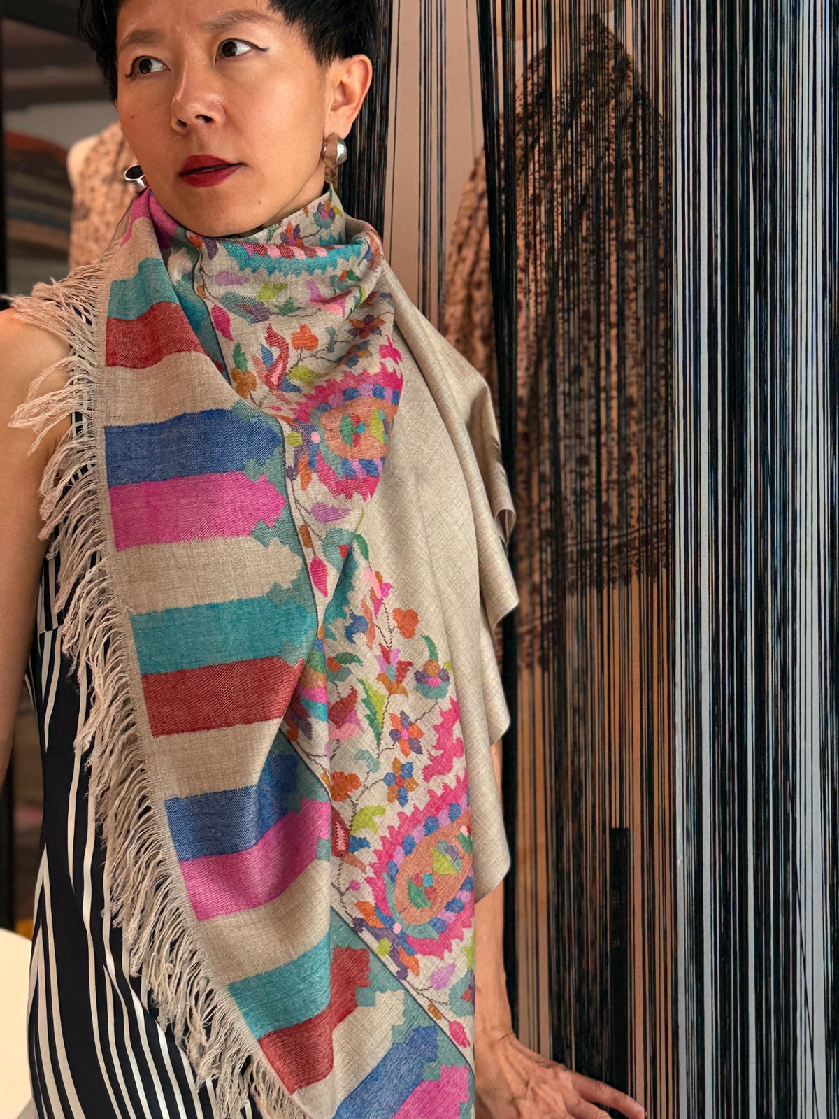 Natural Gray GI Certified Kani Pashmina Shawl with Almond Designs
