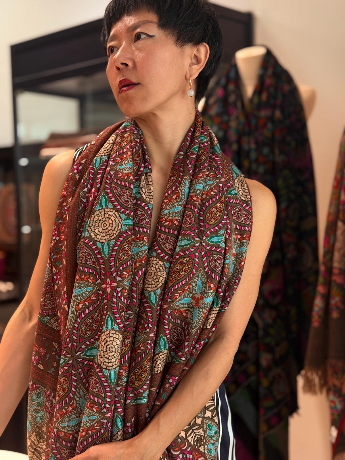 2.5 Yard Floral Design Pashmina Shawl with Exquisite Embroidery Details