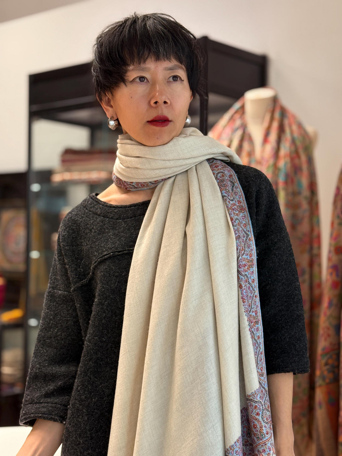 Elegant White Dhoor Embroidery Pashmina Shawl with Classic Design