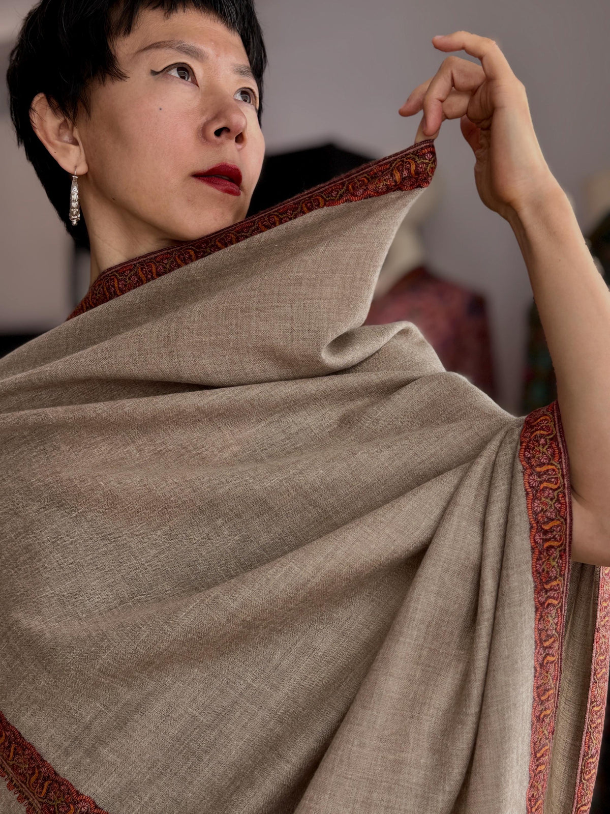 Vintage Natural Embroidery Pashmina Shawl with 100% Hand spun Yarns