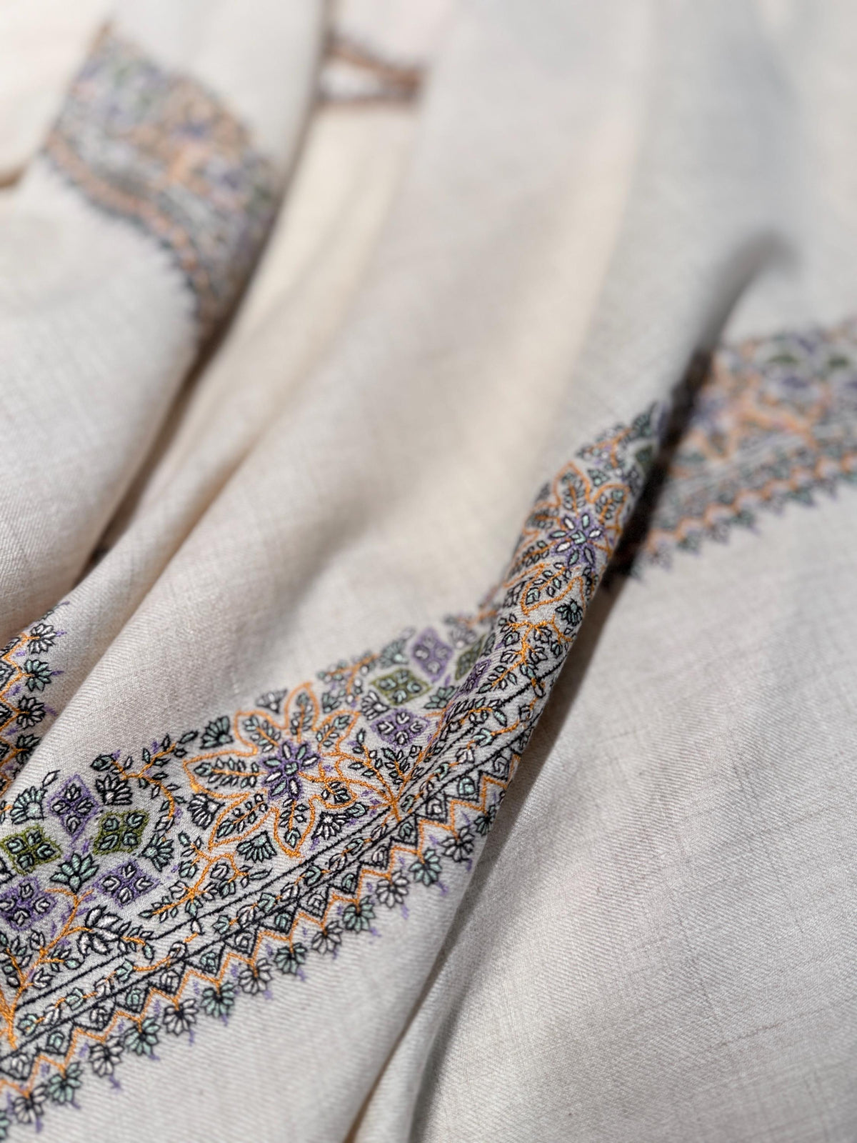 Ivory Dhoor Embroidered Pashmina Shawl with Elegant Embroidery Details
