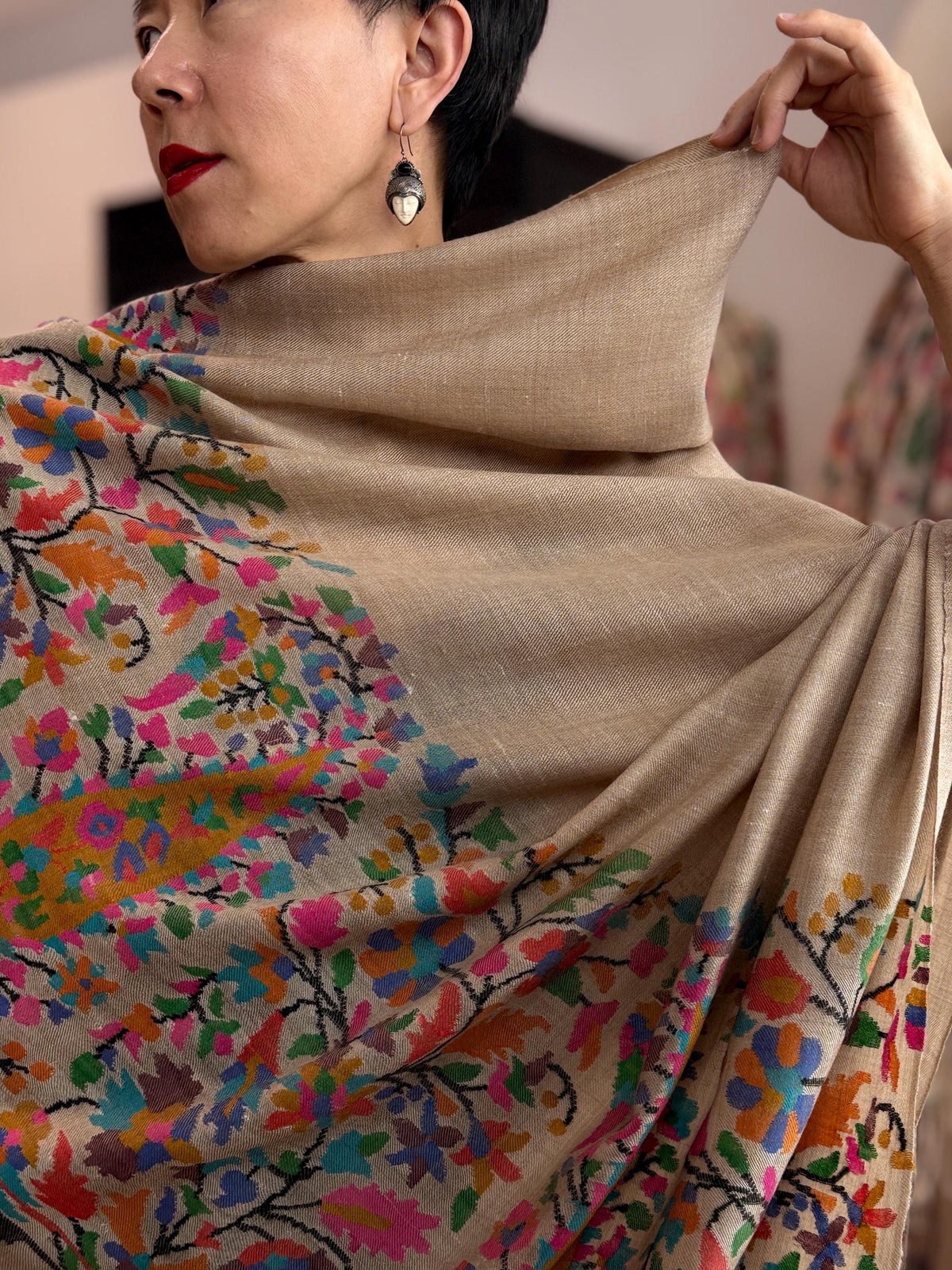Extra Fine Designer Kani Palla Pashmina Shawl with Almond Designs