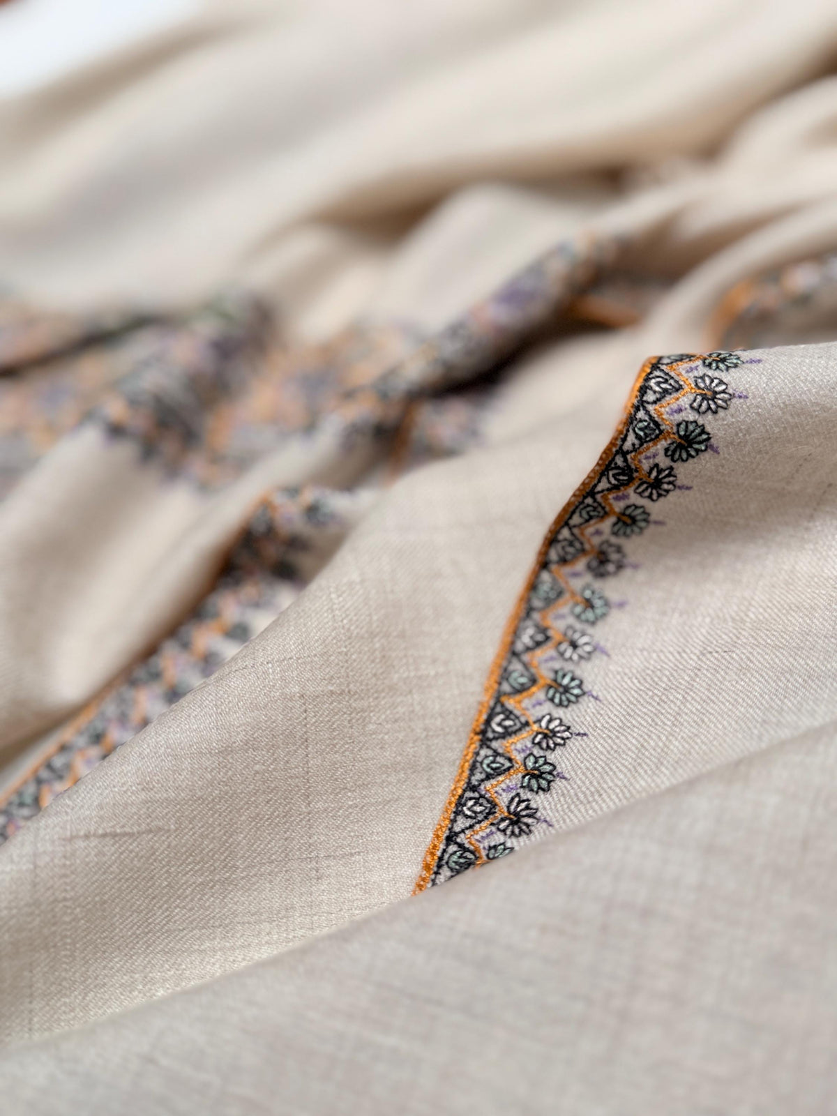 Ivory Dhoor Embroidered Pashmina Shawl with Elegant Embroidery Details