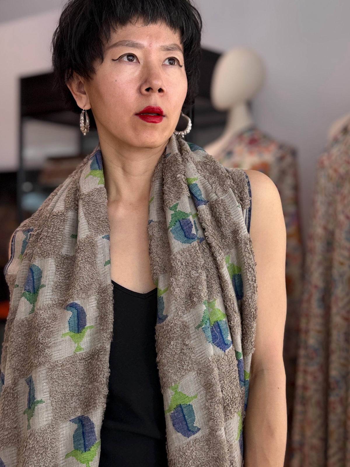 Gray Almond Design Towel Kani Pashmina with Elegant Check Patterns