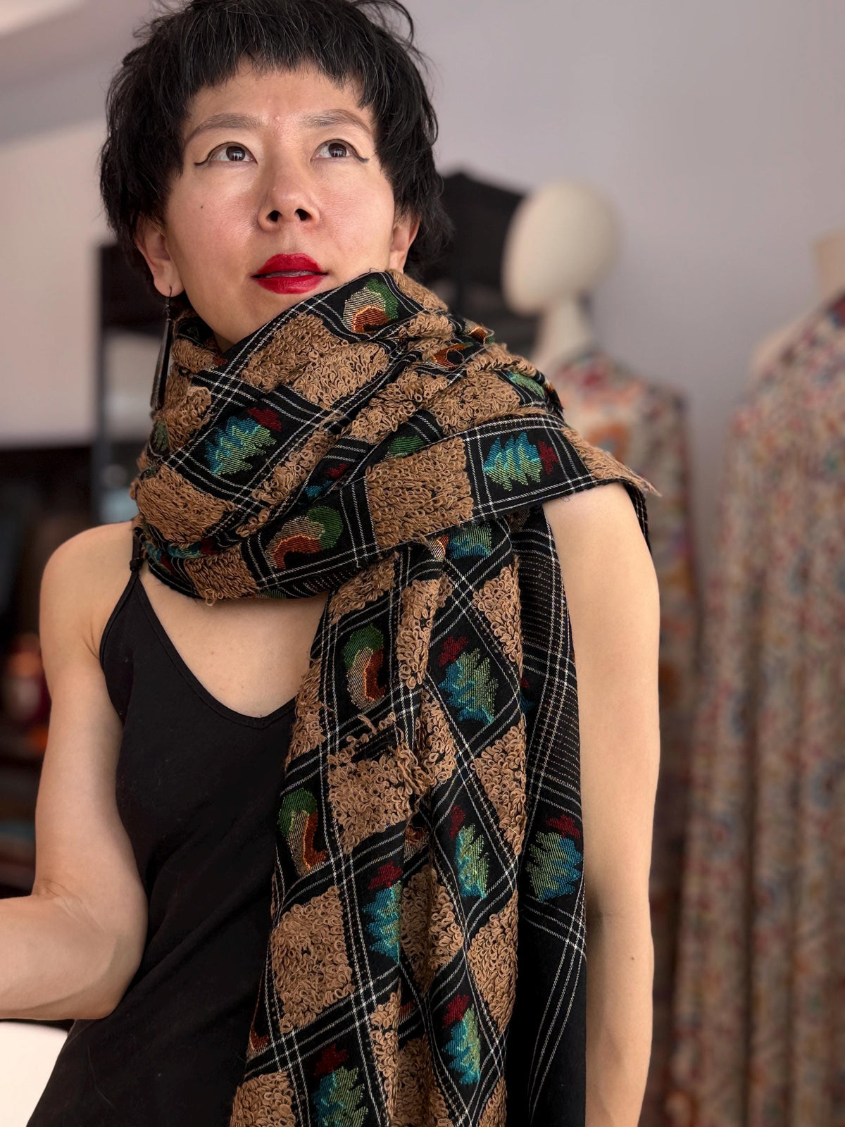 3 Yard Handmade Black Towel Kani Pashmina with Elegant Check Patterns