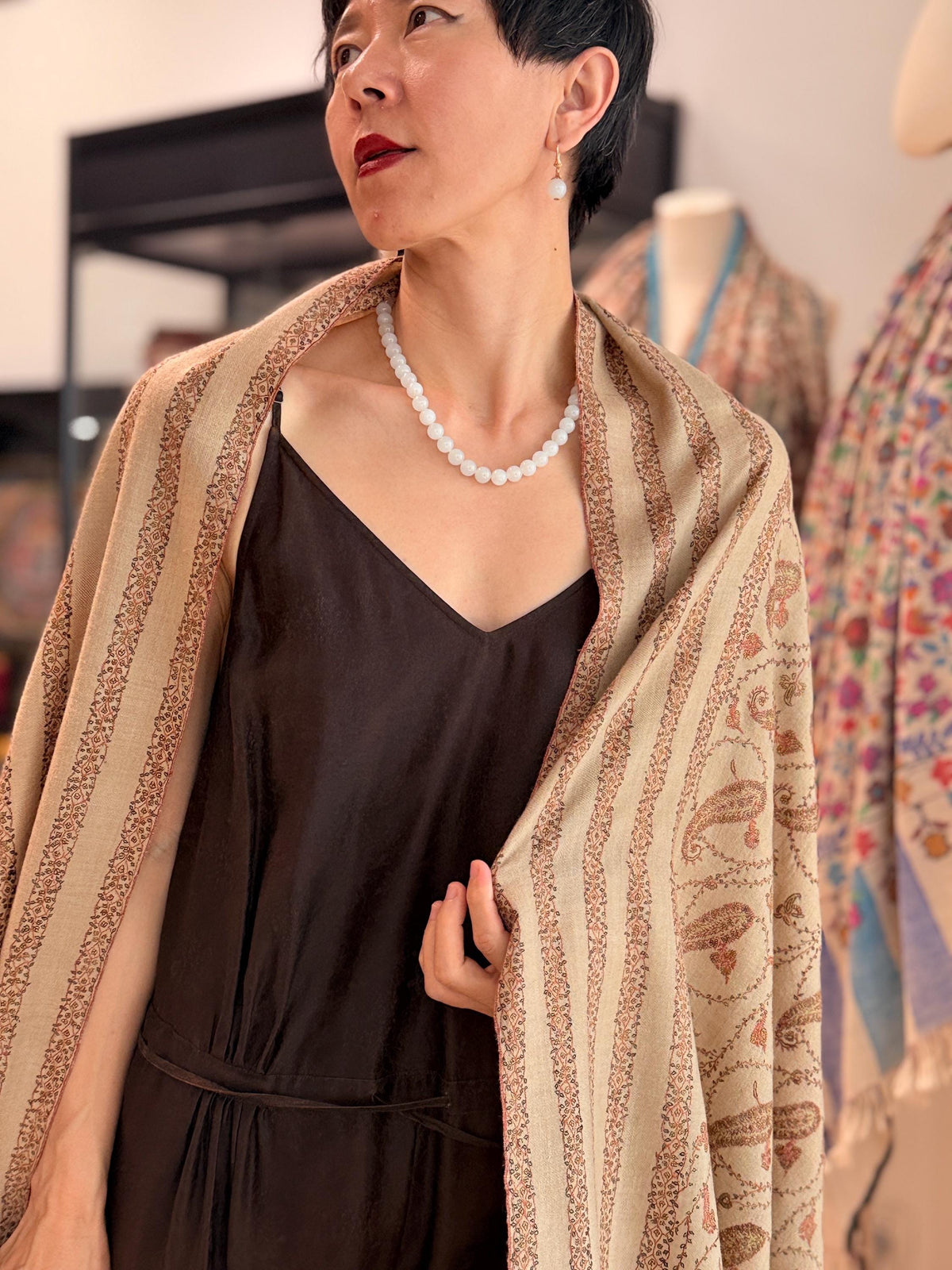 Kalki Jaal Silk Embroidered Pashmina Shawl with Intricate Floral Details