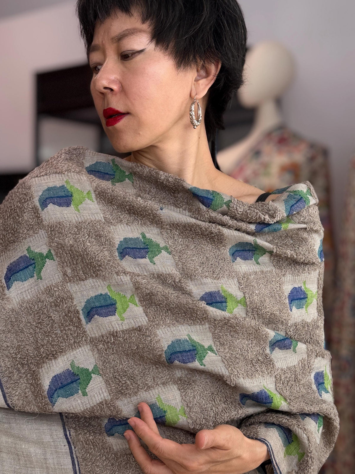 Gray Almond Design Towel Kani Pashmina with Elegant Check Patterns