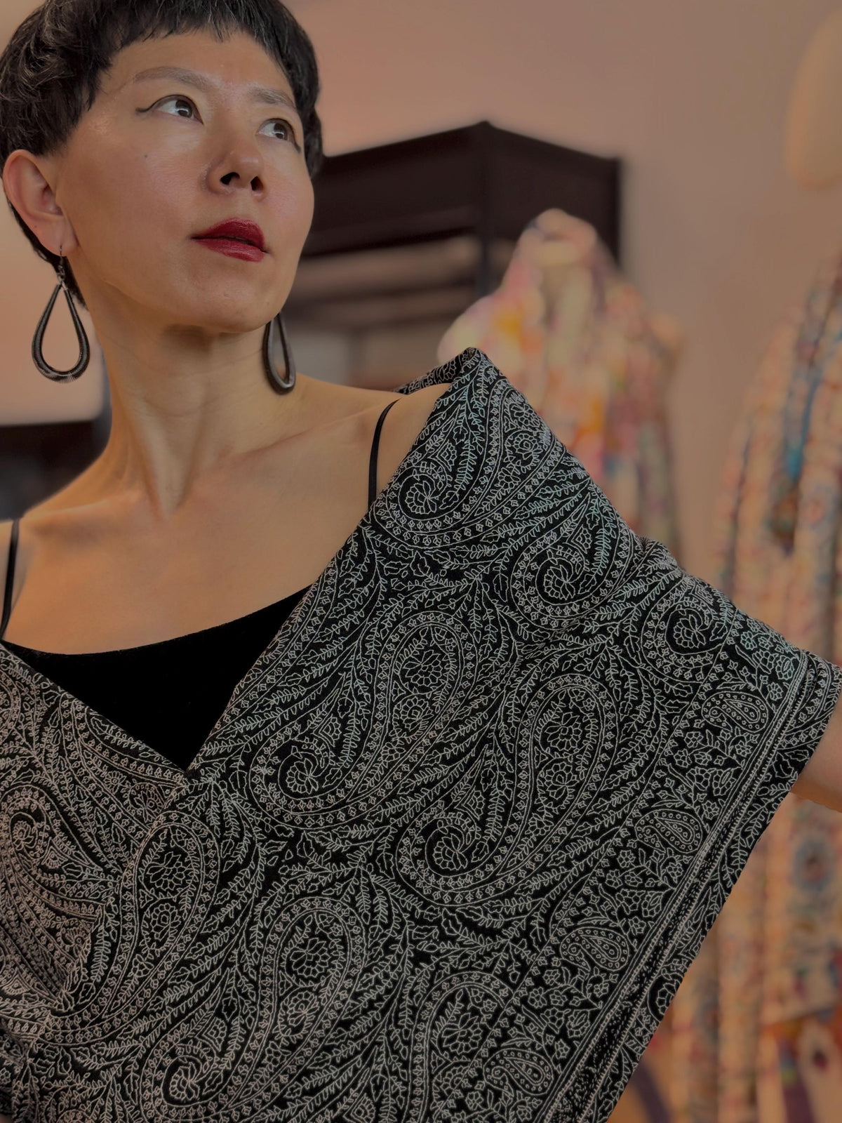 2.5 Yard Black Paisley Design Pashmina Shawl with Elegant Embroidery Details
