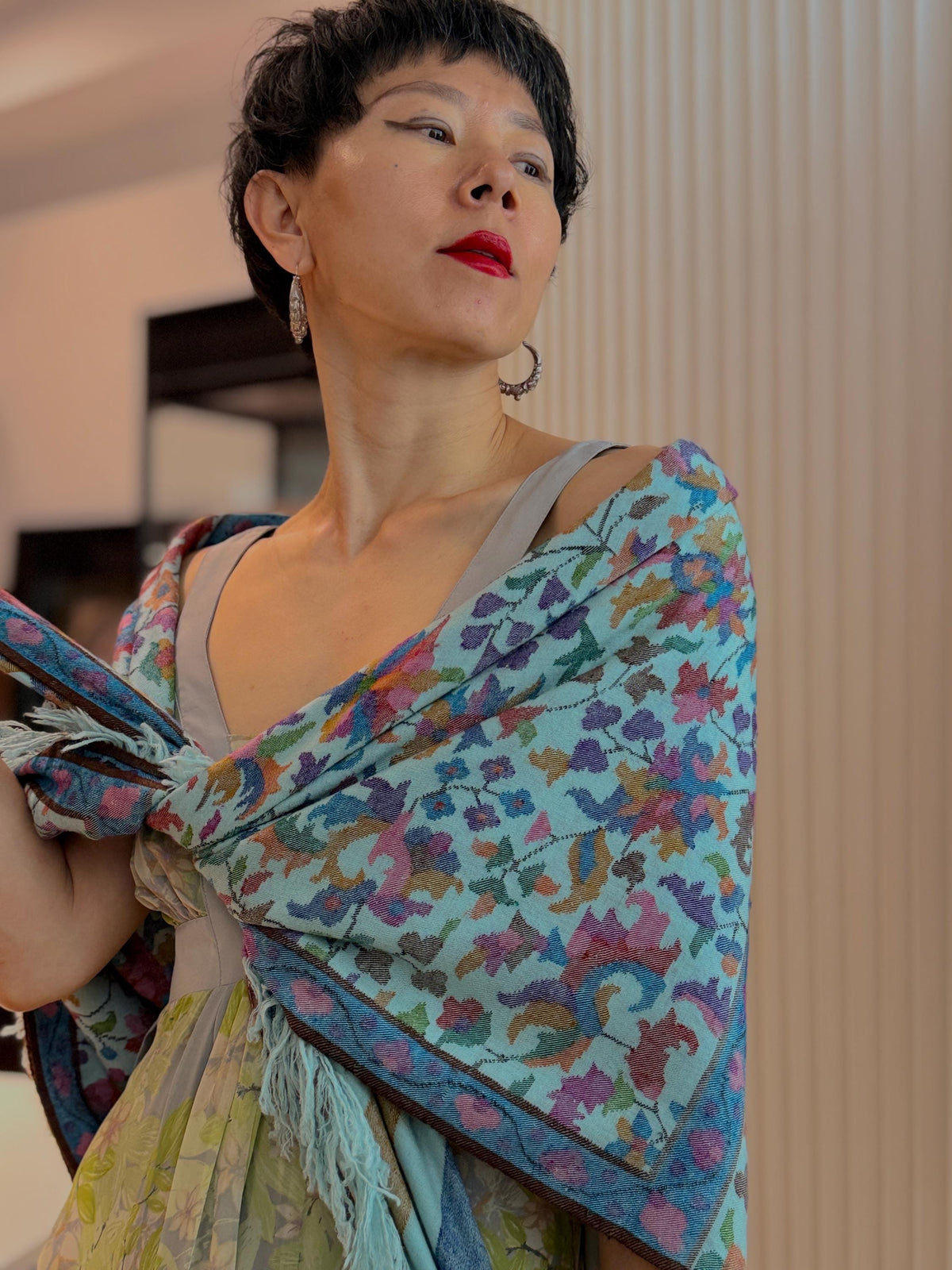 2.5 Yard Turquoise Handspun Kani Pashmina Shawl with Intricate Floral Designs | New Arrival