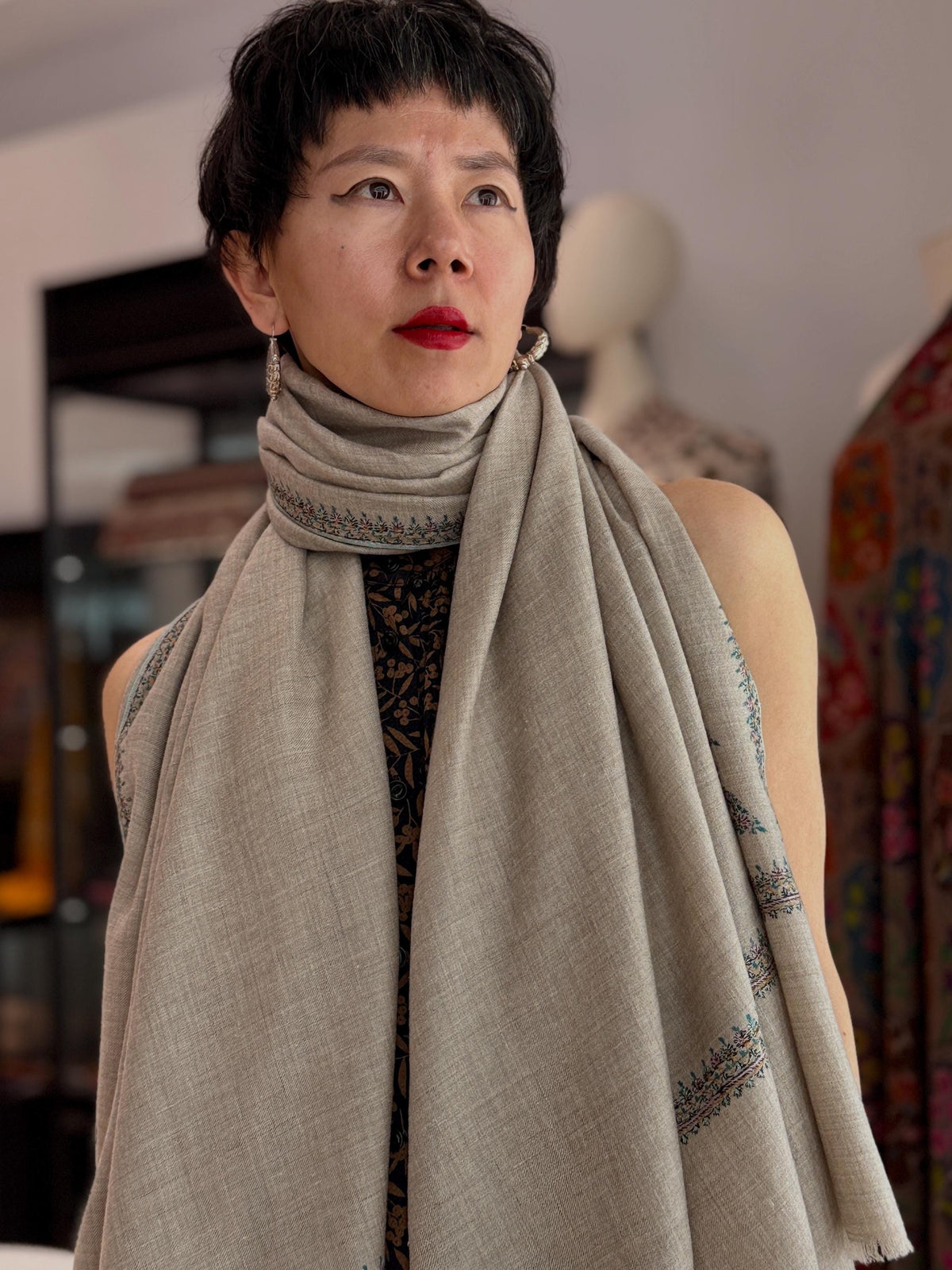 Natural Hashia Embroidered Pashmina Shawl with Intricate Koonj Design