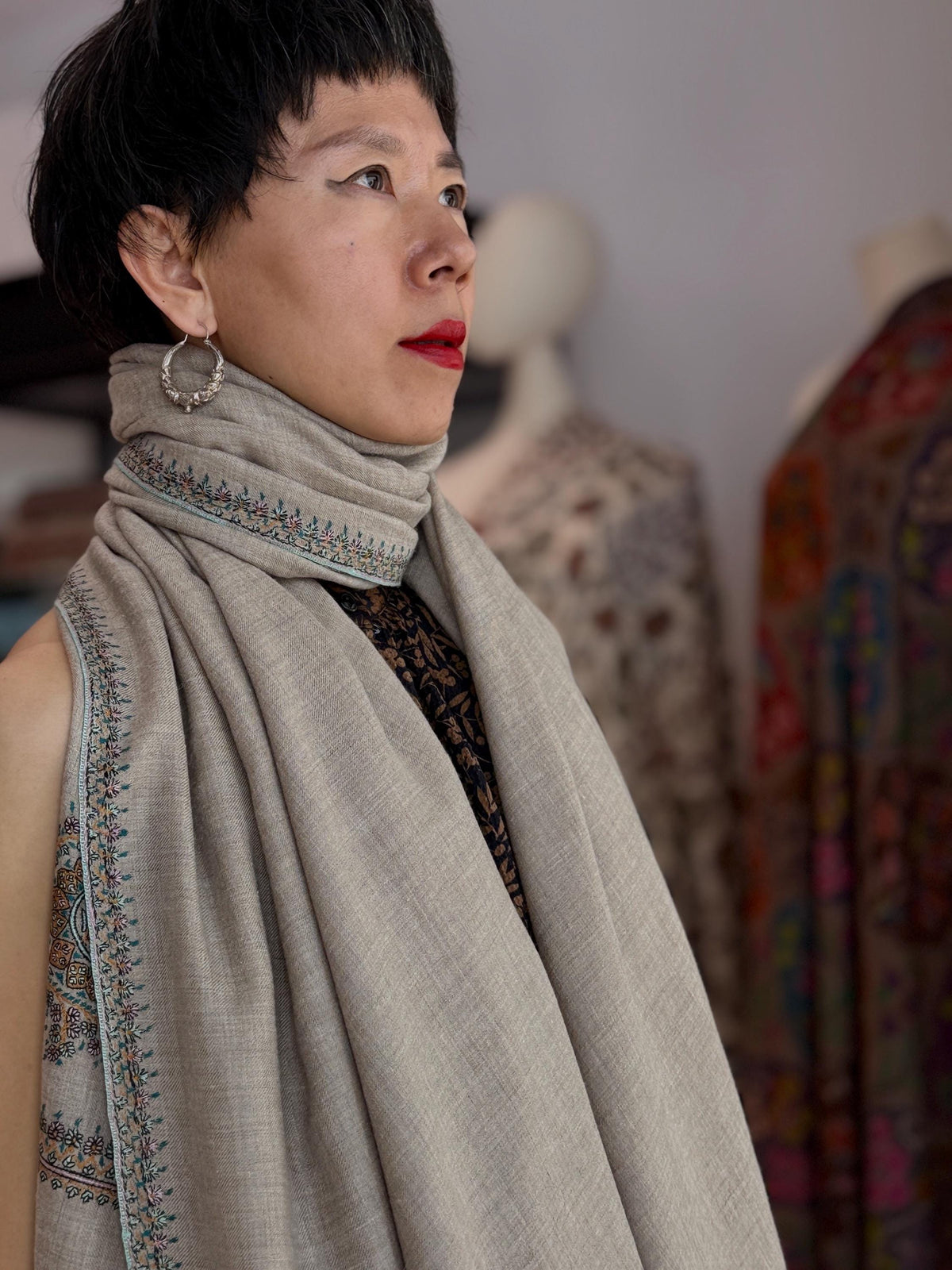 Natural Hashia Embroidered Pashmina Shawl with Intricate Koonj Design