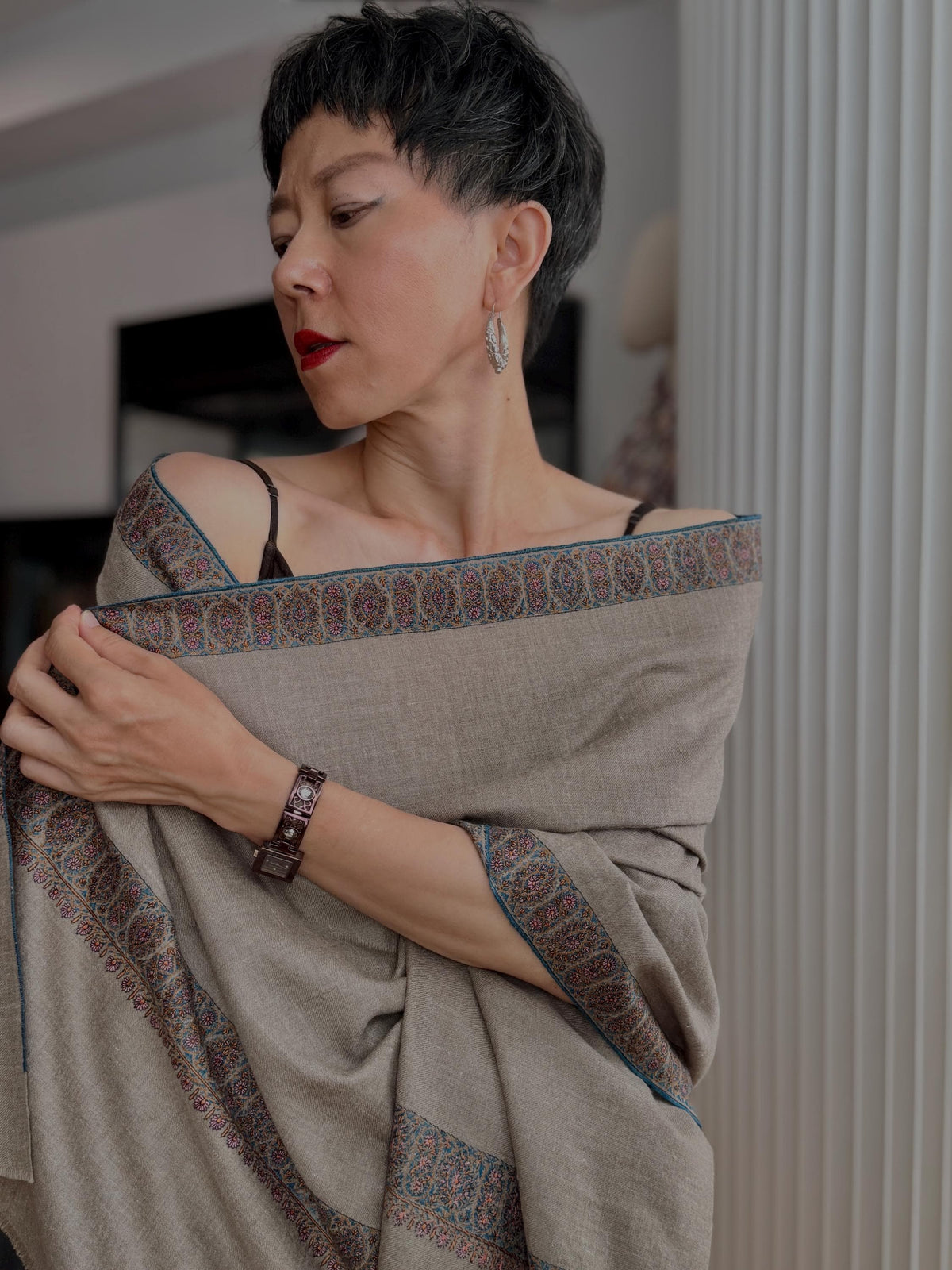 Vintage Natural Gray Dhoor Embroidered Pashmina Shawl with Geometric Designs