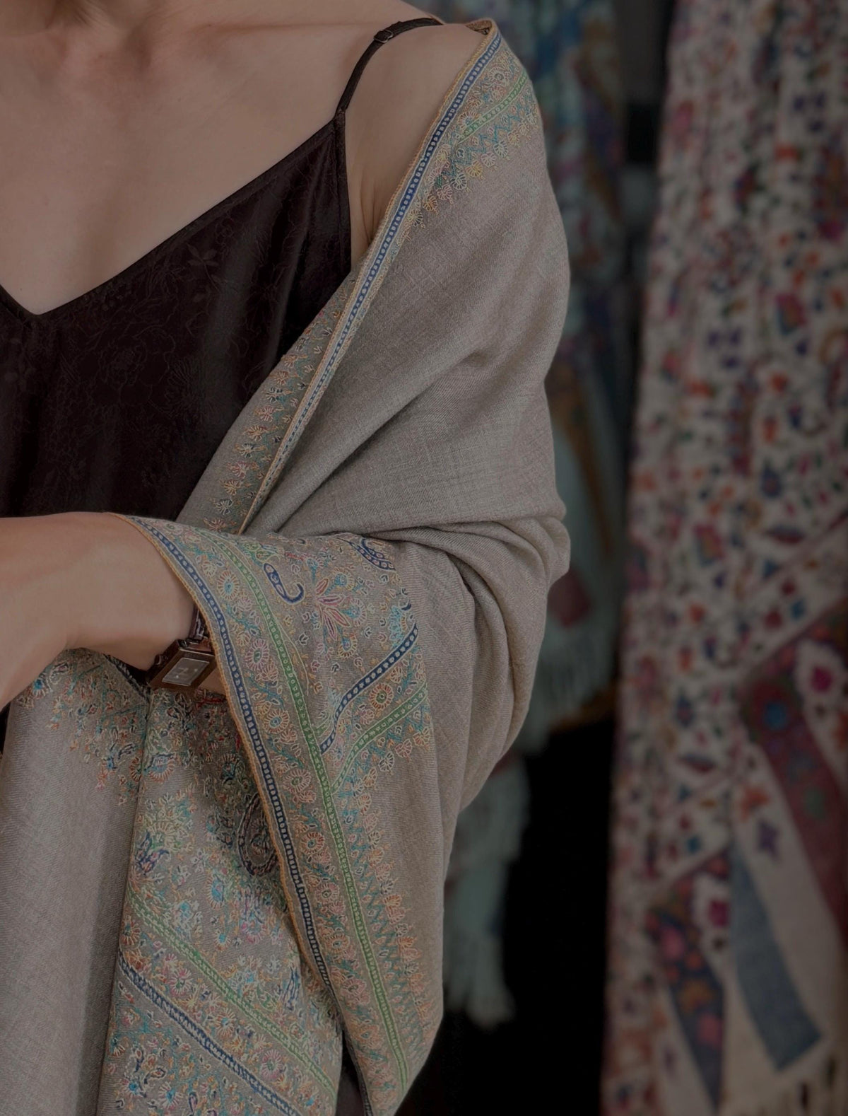Gray Paisley Design Pashmina Shawl with Intricate Embroidery Details