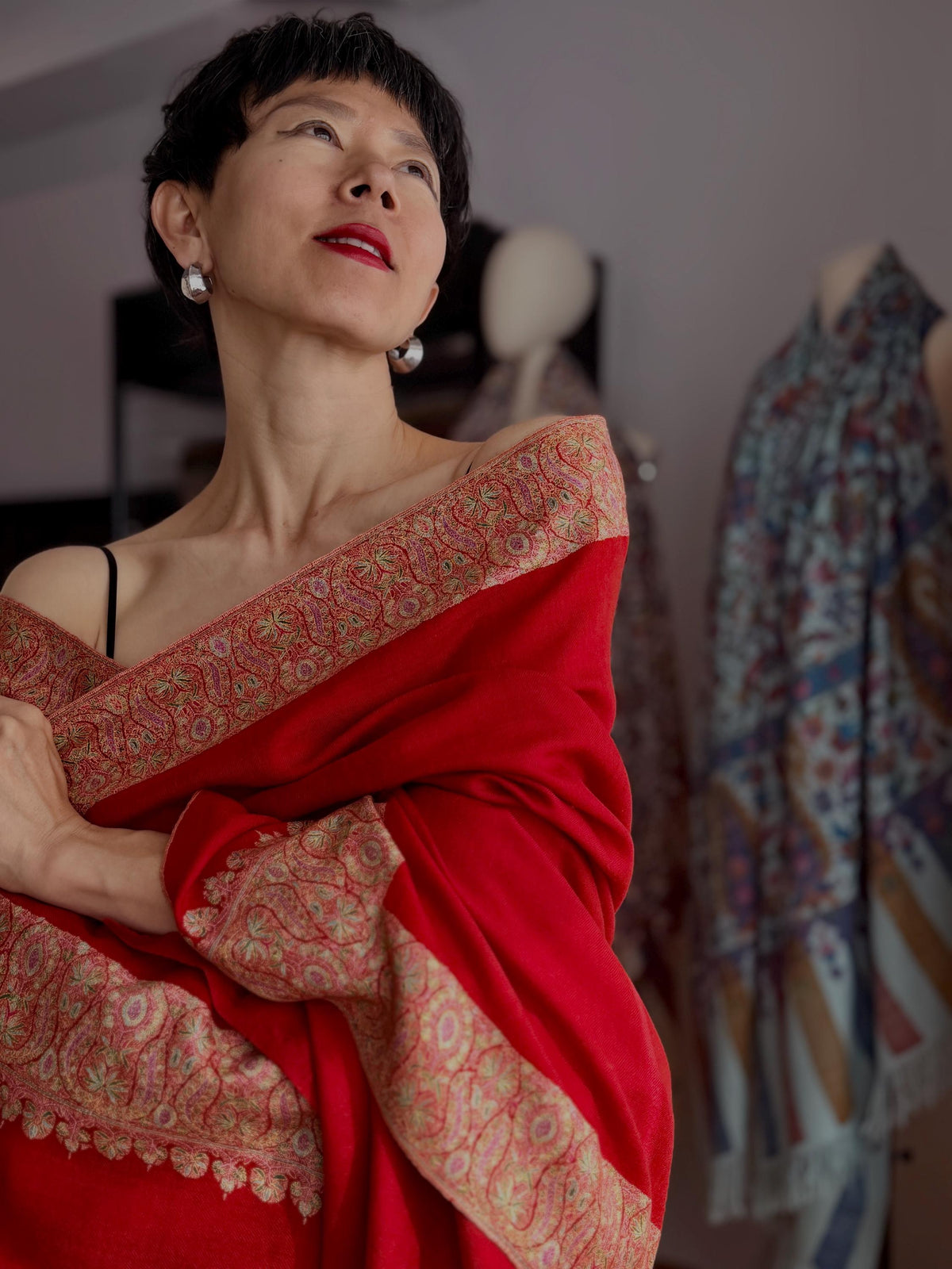 Exquisite Peach Red Dhoor Embroidered Pashmina Shawl