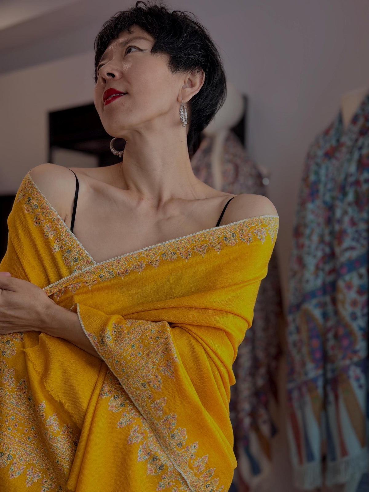Exquisite Mango Yellow Dhoor Embroidered Pashmina Shawl