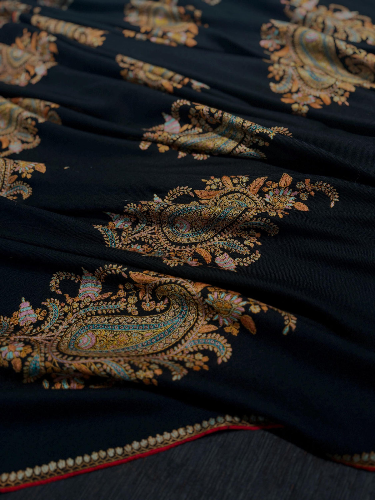 Exquisite Black Batam Embroidered Pashmina Shawl