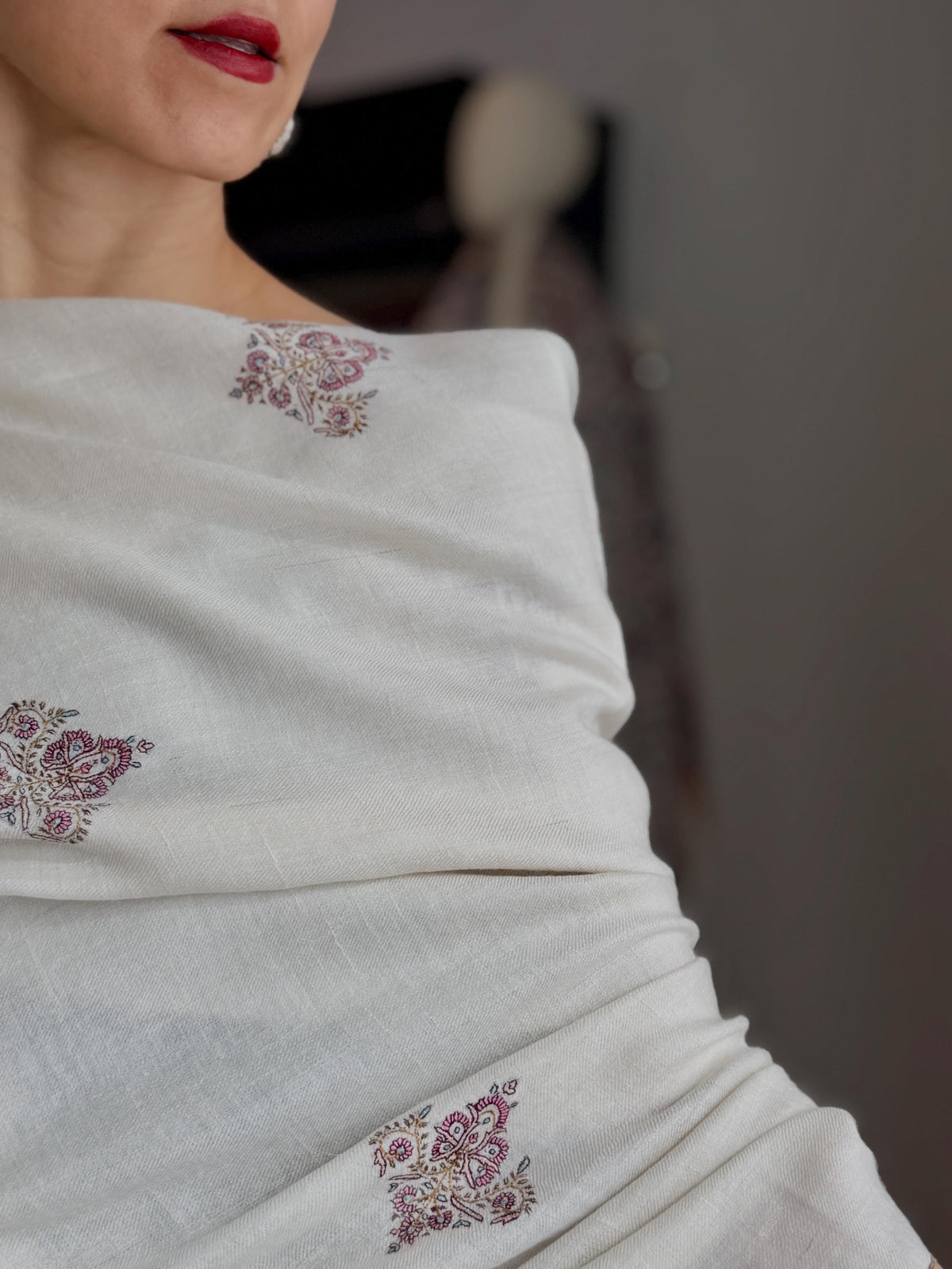 Extra Fine Ivory Silk Embroidered Pashmina Shawl with Elegant Buti Designs