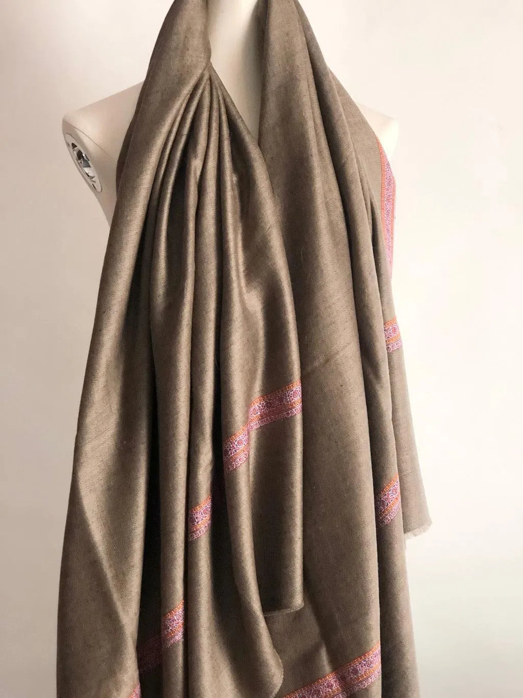 Charcoal Gray Pashmina Shawl Hashidar Embroidery - the Atelier H