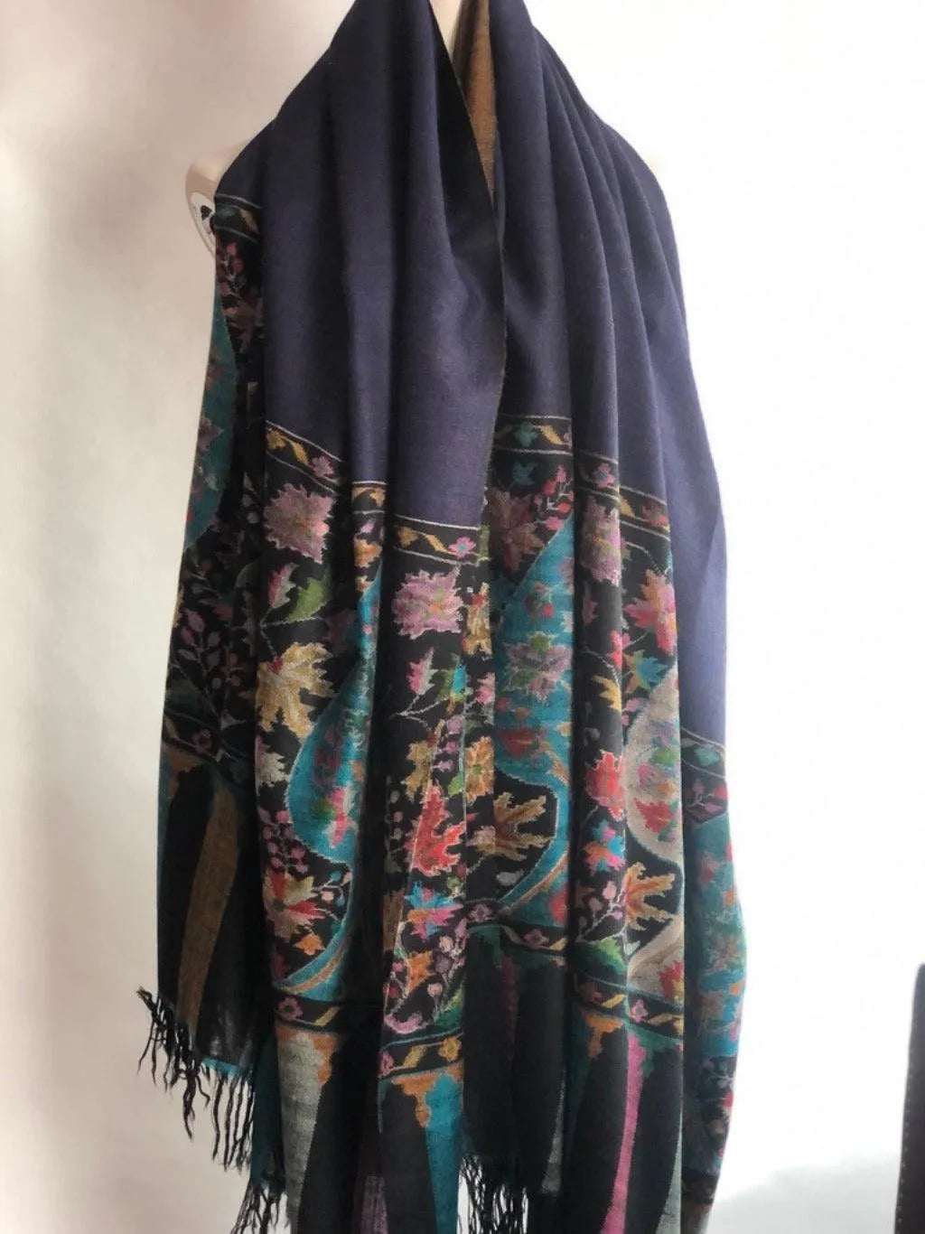 Navy Reversible Floral Design Kani Pashmina Shawl - the Atelier H