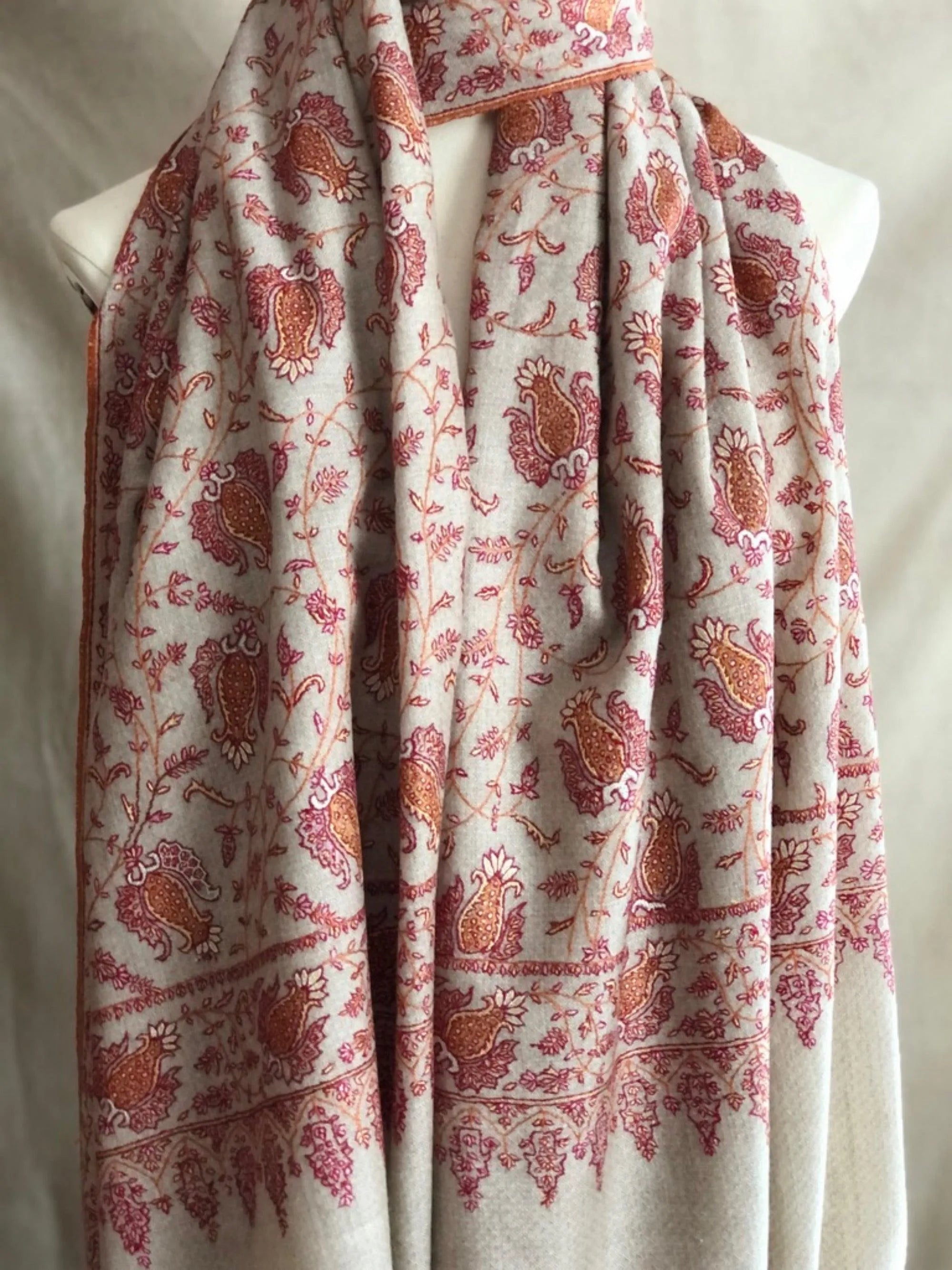 Saffron Floral Design Sozni Jamawar Pashmina Shawl - the Atelier H