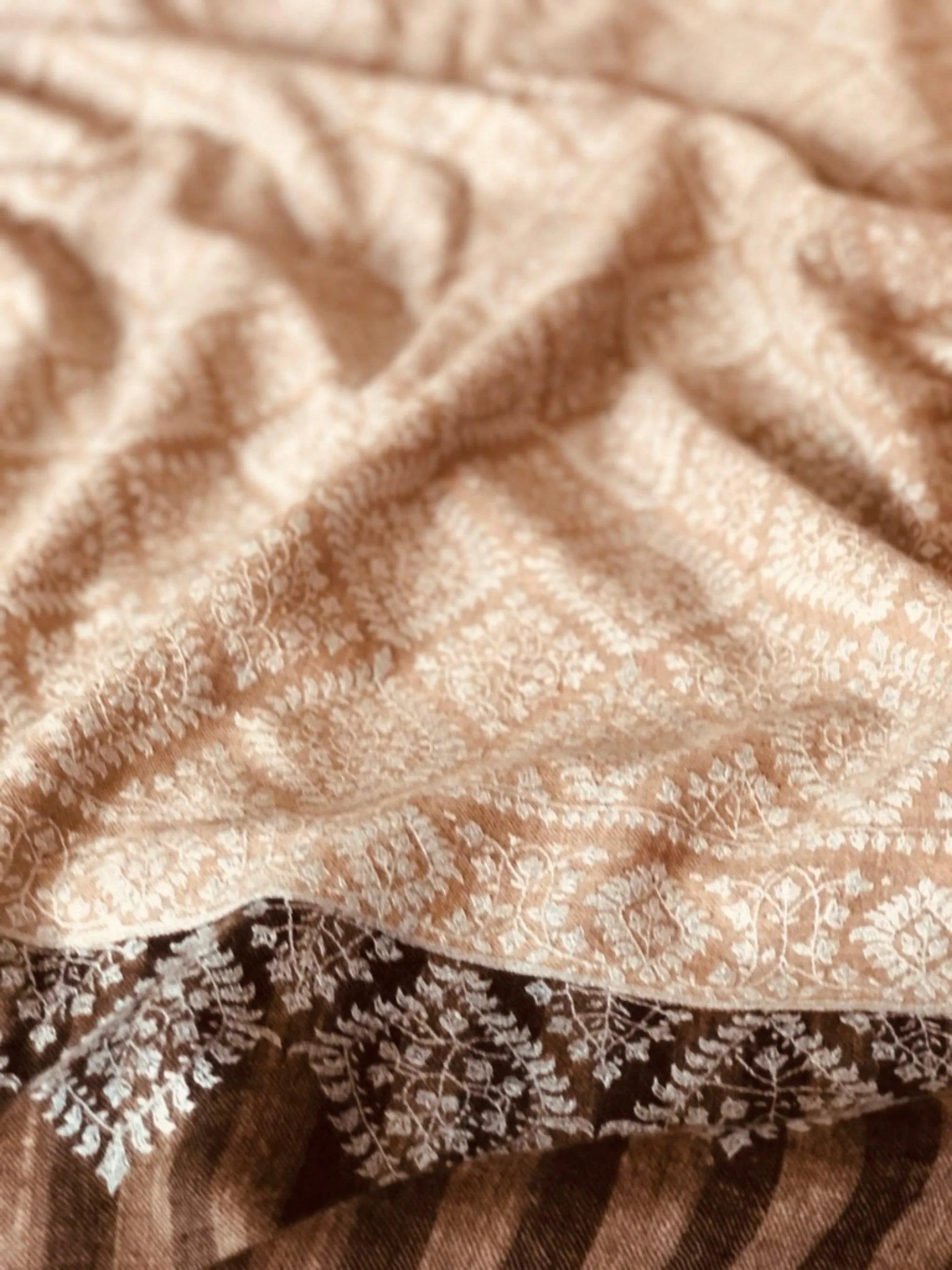 Beige Sozni Jamawar Pashmina Shawl Diamond Design - the Atelier H