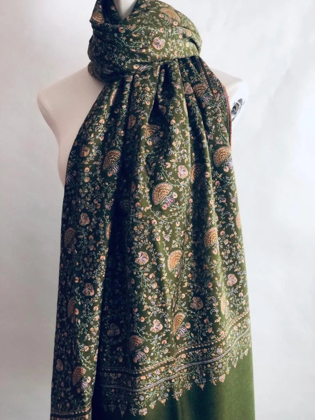 Emerald Green Silk Embroidery Pashmina Shawl - the Atelier H