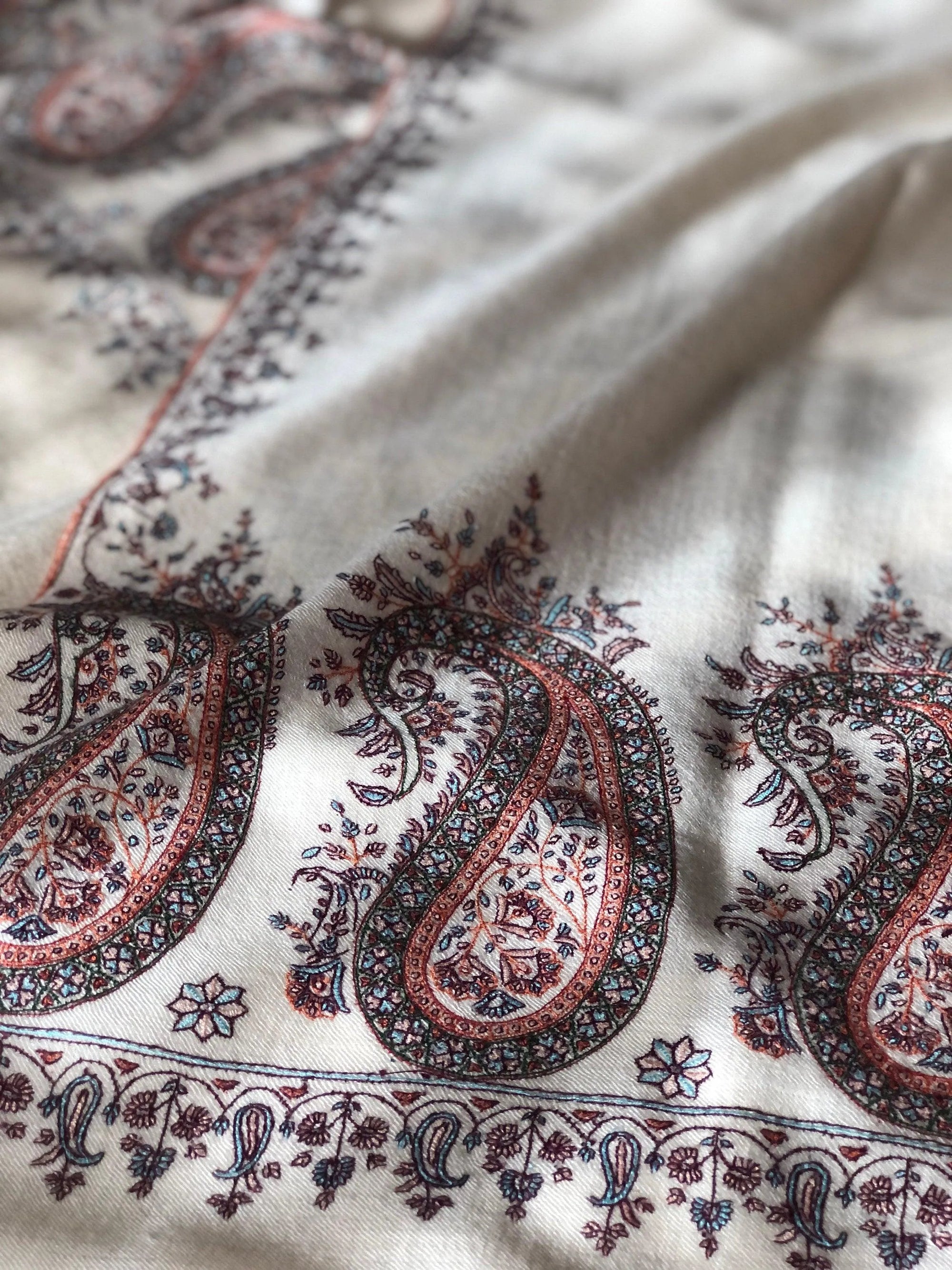 White Almond Design Palla Embroidery Pashmina Shawl - the Atelier H